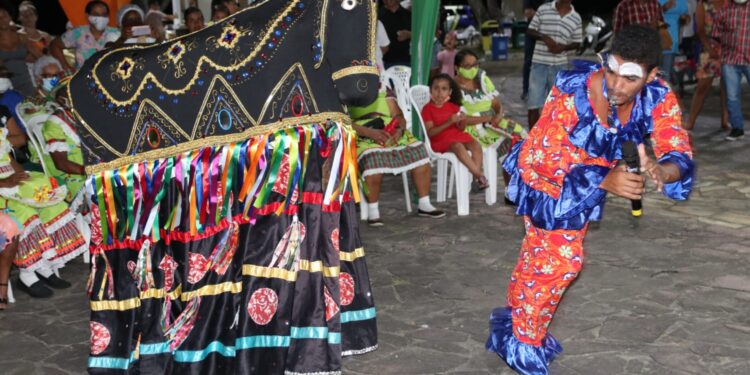 Rosário do Catete realiza primeira edição do projeto Cultura na Praça