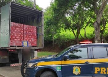 Polícia Rodoviária Federal apreende cerca de 190 mil latas de cerveja sem nota, em Cristinápolis