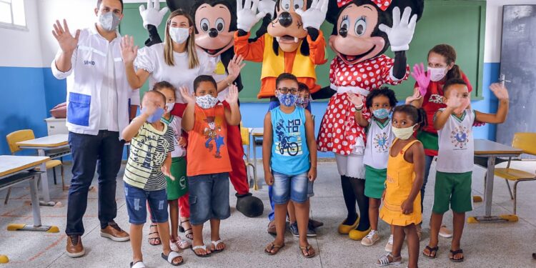 Grande dia! Volta às aulas presenciais na Rede Municipal de Lagarto é marcada pela alegria e cuidados com protocolos sanitários