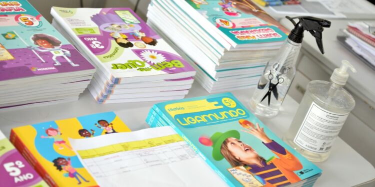 Continuam abertas as inscrições para o Curta-Metragem “Curtindo o Livro: Eu Conservo os Livros Didáticos e Literários”