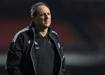 Rogério Ceni destaca agressividade do São Paulo na vitória sobre o Internacional