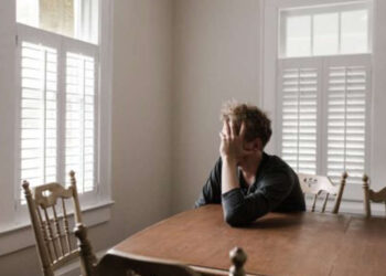 Um em cada cinco pacientes covid-19 são diagnosticados com doença mental