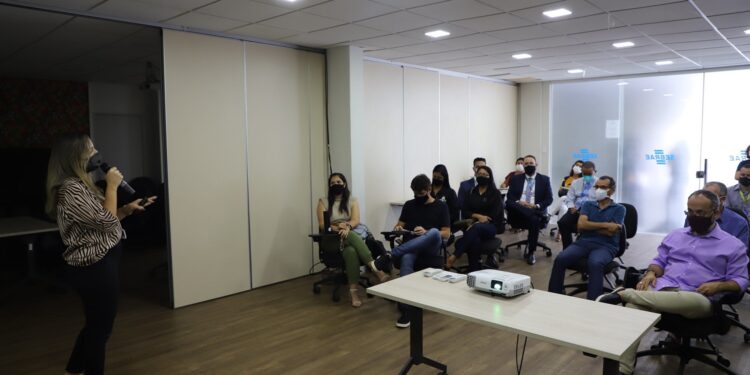 Banese participa de evento do Sebrae sobre energia fotovoltaica