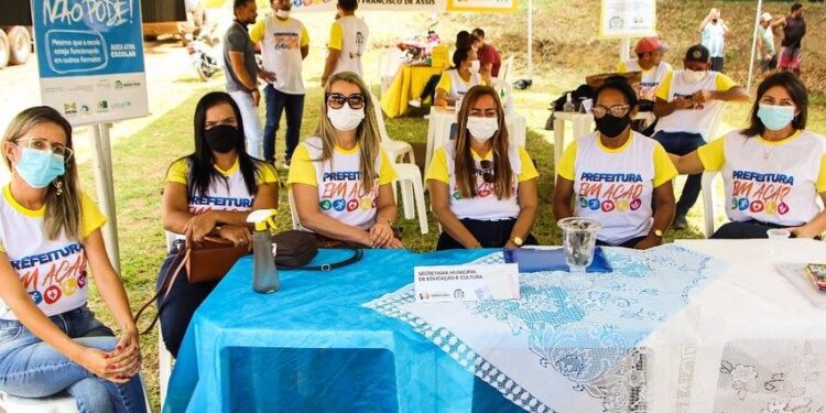 Projeto Prefeitura em Ação é realizado com sucesso na zona rural de Simão Dias