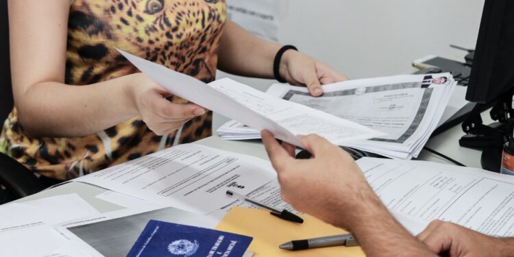 Saúde divulga 5ª lista de convocação para contratação de profissionais no credenciamento