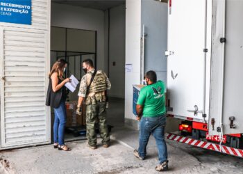 Sergipe recebe mais 78 mil doses de vacina da Pfizer