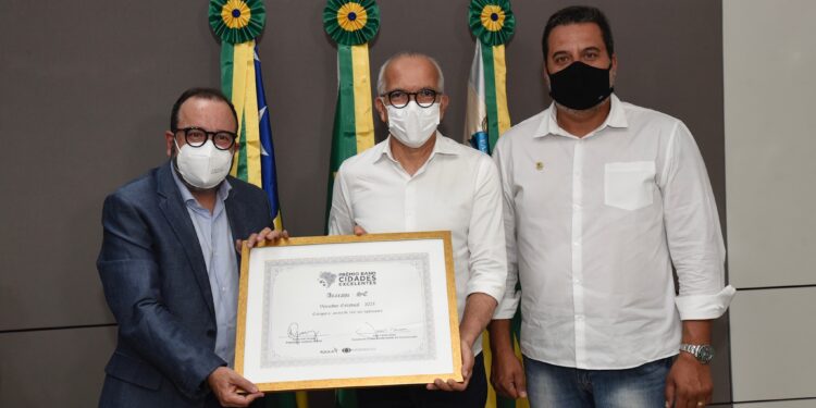 Aracaju recebe prêmio Band Cidades Excelentes