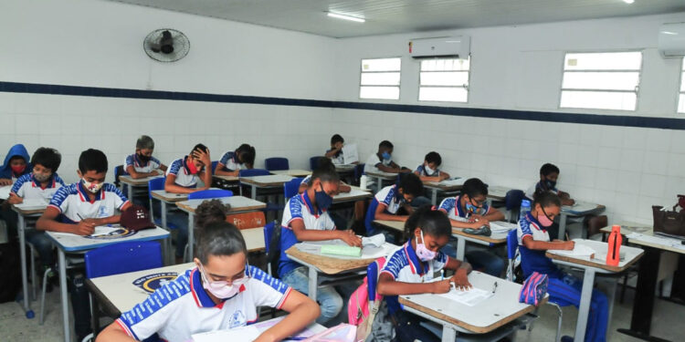 Alunos da Rede Municipal de São Cristóvão participam de avaliação diagnóstica para a prova Saeb