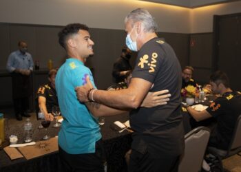 Eliminatórias: Philippe Coutinho admite surpresa com convocação