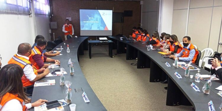 Defesa Civil de Sergipe participa de Encontro Regional em Pernambuco