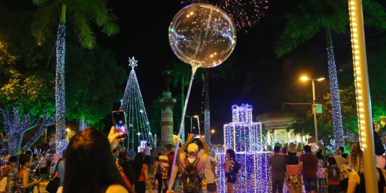 Natal Iluminado no Centro conta com 49 dias de programação especial; confira