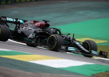 Hamilton é punido com 5 posições no grid de largada do GP de São Paulo