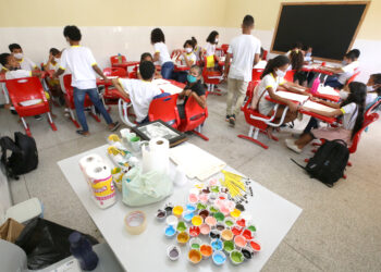 Aracaju promove oficina com sacolas retornáveis para conscientizar alunos da rede