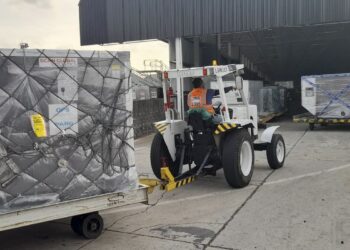 Governo Federal libera R$ 1,4 bilhões para compra de vacinas contra a covid-19