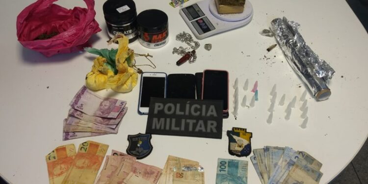 PM e PC apreendem mais de 1kg de drogas em Itabaiana