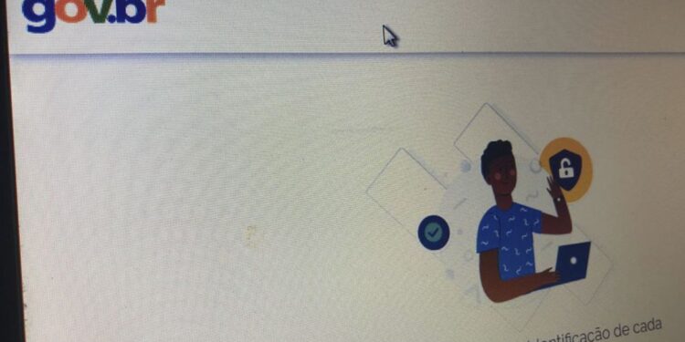 Governo atinge marca de 1,5 mil serviços digitalizados em 34 meses