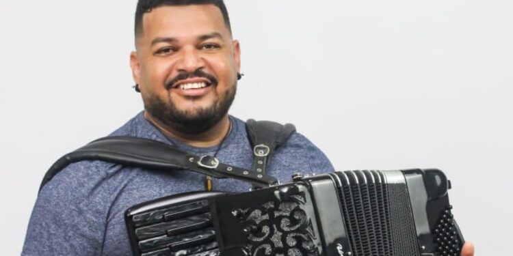 Mimi do Acordeon é atração da 2ª edição do Forró no Parque no sábado