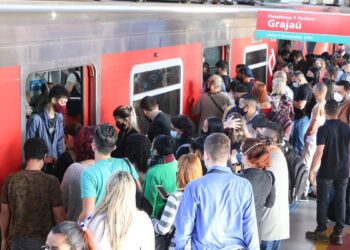 Covid-19: Brasil registra 183 óbitos e 10.948 novos casos em 24 horas