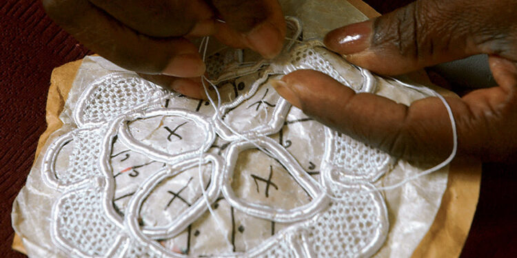 Renda Irlandesa de Divina Pastora é revalidada como Patrimônio Cultural do Brasil