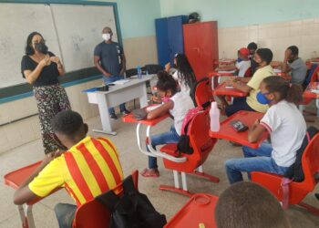 Aracaju mobiliza pais e estudantes para a prova Saeb 2021