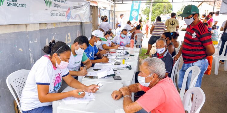 Prefeitura de Lagarto com apoio do SENAR Saúde, leva até o Povoado Olhos D’água o CEREST Itinerante
