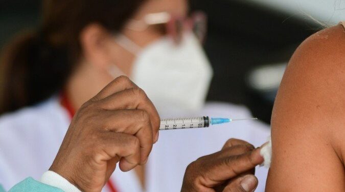 Para maioria dos brasileiros, pandemia acaba quando 3/4 da população for vacinada