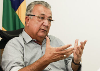 Flash Político: Jackson Barreto diz que é candidato ao Senado mas vai depender do bloco