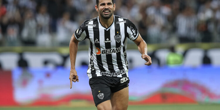 Saída de Diego Costa do Atlético-MG agora pode render R$ 16 milhões