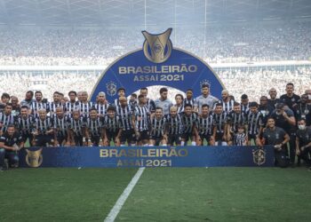 Bahia respira, Grêmio agoniza e Atlético-MG faz a festa com a torcida