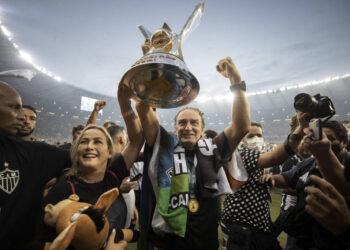 Atlético-MG oficializa saída de Cuca e procura técnico à altura