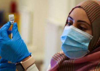 Covid: vacinas Pfizer e Moderna são as mais eficazes para reforço, indica estudo