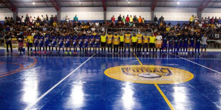 Campeonato Municipal de Futsal é iniciado em Simão Dias