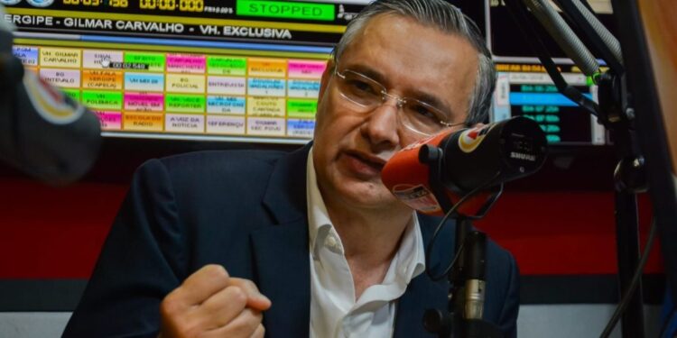 Ex-senador Eduardo Amorim lamenta cortes de recursos no SUS