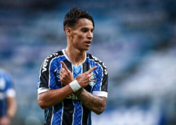 Ferreira terminou Brasileirão como o maior driblador da competição