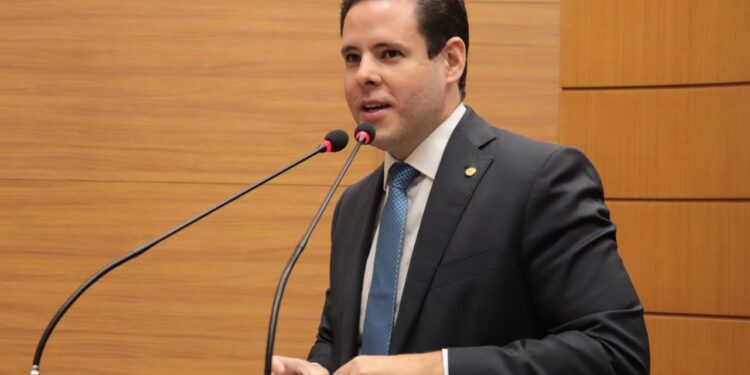 Pesquisa aponta Rodrigo Valadares em 6º lugar na intenção de votos para Deputado Federal