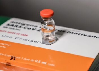 CoronaVac mostra-se eficaz contra Ômicron, diz laboratório chinês