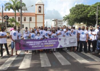 Estância se une para conscientizar os homens pelo fim da violência contra a mulher