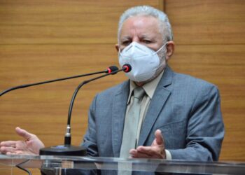 Gualberto espera reajuste salarial maior para os que ganham menos
