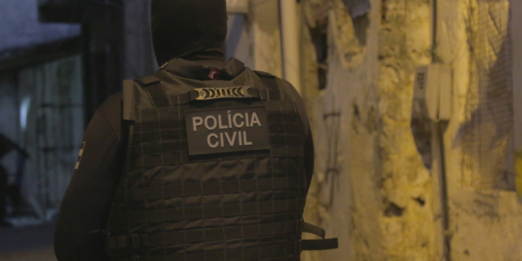 Polícia Civil prende três suspeitos por tentativa de latrocínio no bairro Santa Maria