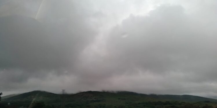 Chuvas poderão atingir 100 milímetros nos Territórios do Alto e Médio Sertão nas próximas 24 horas