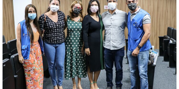 Secretária da Saúde é homenageada pelo Conselho da Pessoa com Deficiência e Altas Habilidades