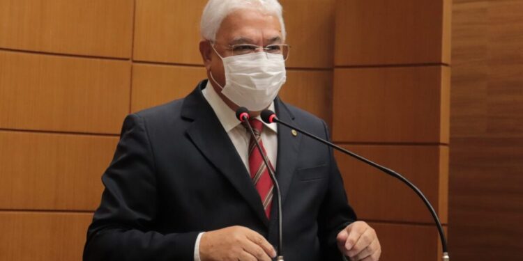 Deputado sugere modernização das policias Civil e Militar