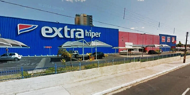 Encerramento do Extra Hiper está previsto para o final de fevereiro em todo o Brasil