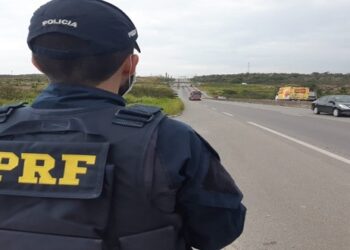 Operação Natal 2021: PRF intensifica fiscalização na BR-101 e BR-235