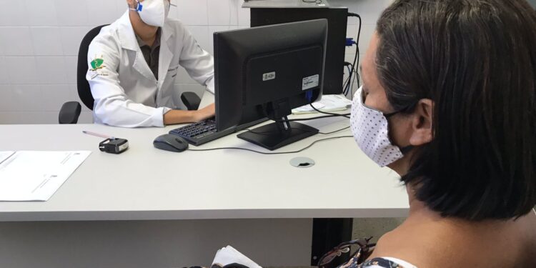 Aracaju oferta de rastreamento do olho diabético nas UBSs