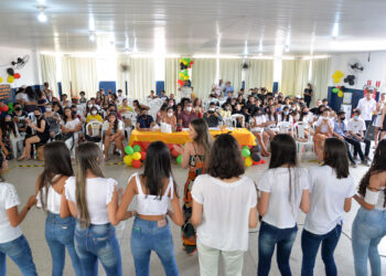 Ensino Médio Integral: Centro de Excelência Maria Rosa de Oliveira celebra a representatividade afro