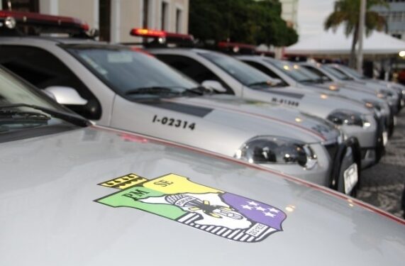 PM autua motociclista que transitava sem CNH e na contramão de uma via em Propriá