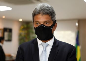 Dr. Samuel solicita serviços de manutenção na rodovia SE-100
