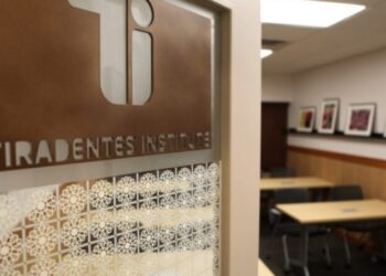 Unit fecha parceria com Diretoria de Educação de Aracaju (DEA) para viabilização de projeto