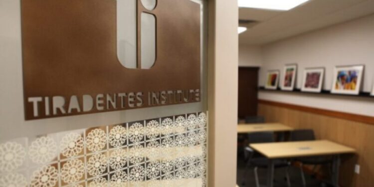 Unit fecha parceria com Diretoria de Educação de Aracaju (DEA) para viabilização de projeto